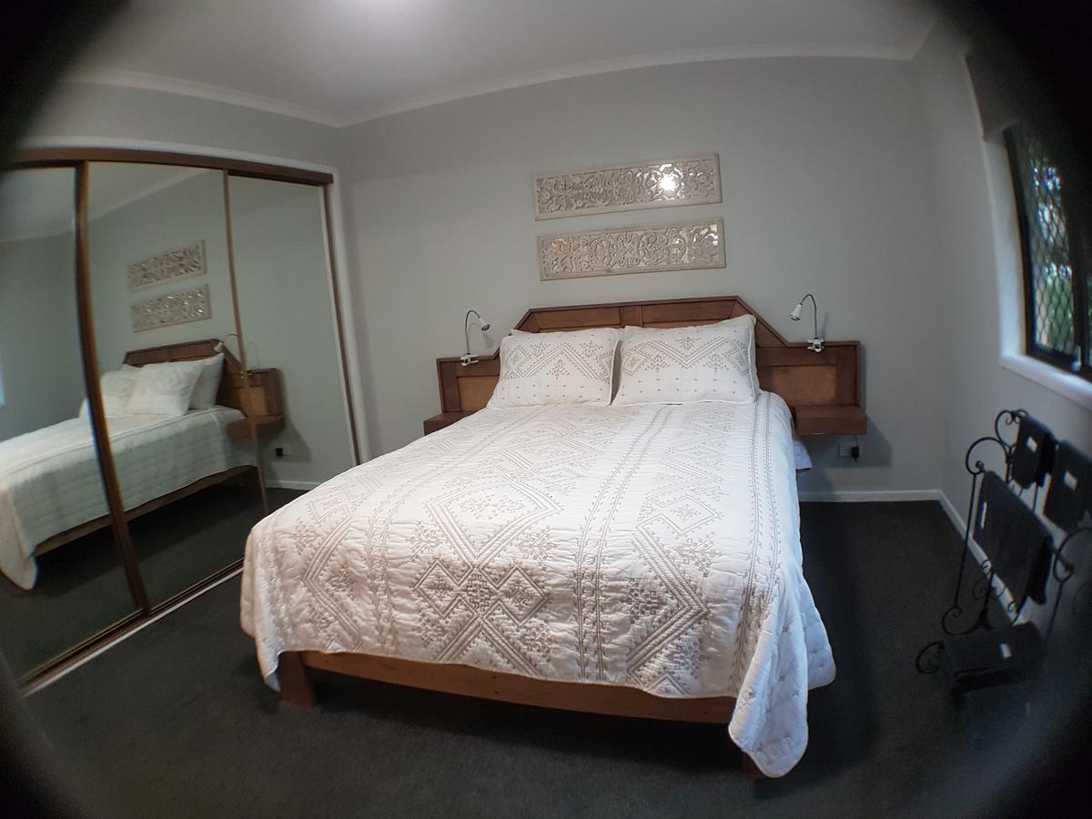 Вилла Beerwah House Экстерьер фото